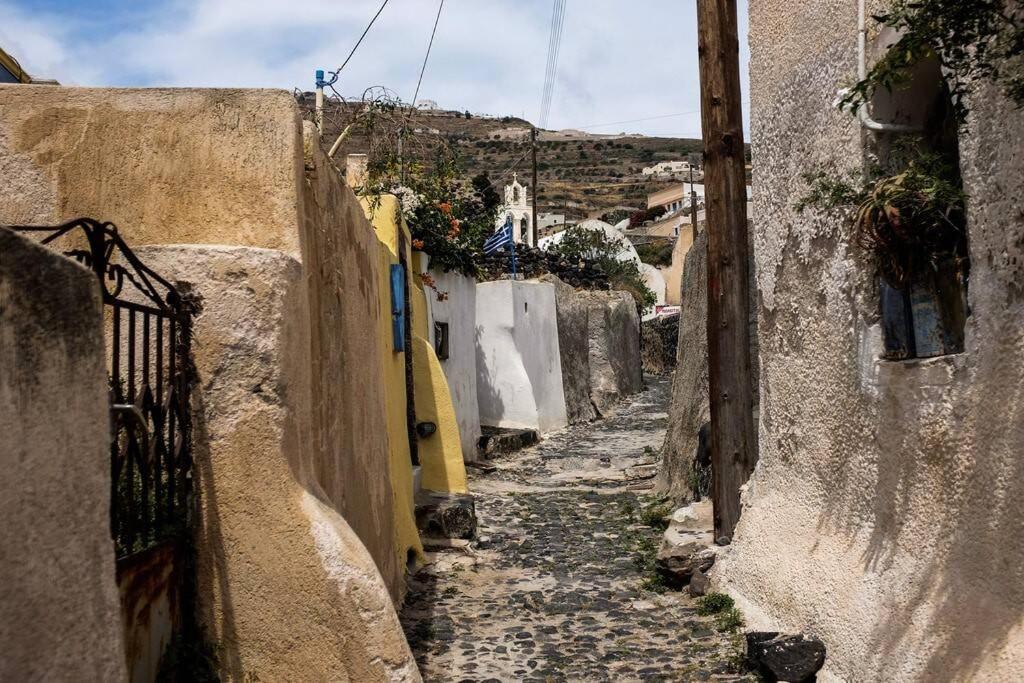 Easy Going Santorini House Lägenhet Éxo Goniá Exteriör bild
