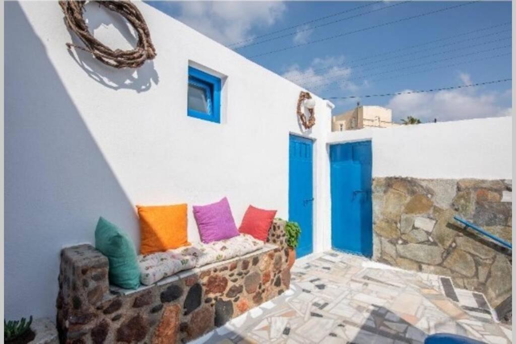 Easy Going Santorini House Lägenhet Éxo Goniá Exteriör bild